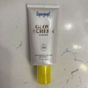 Supergoop glow screen